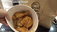 Makan Fried Chicken Seminggu, Pria Ini 'Mabuk' Garam hingga Sakit Kepala