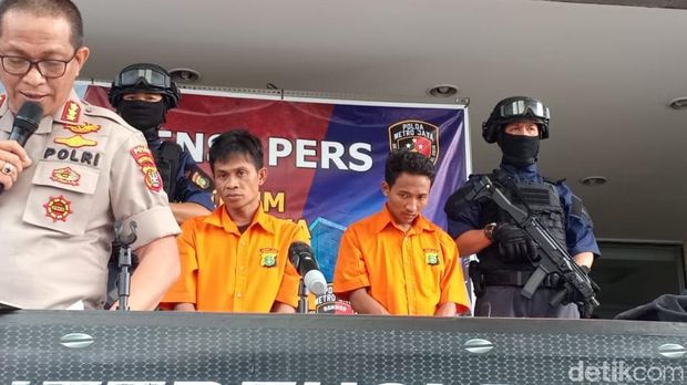Polisi Tangkap Perampok Modus Gembos Ban Asal Palembang