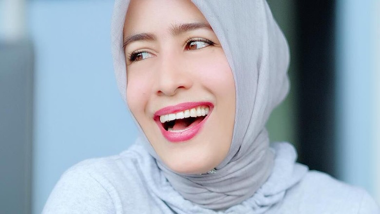 Difitnah Terkait TOUS les JOURS, Sandrina Malakiano Akan Layangkan Somasi Difitnah Terkait TOUS les JOURS, Sandrina Malakiano Akan Layangkan Somasi