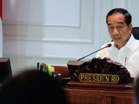 Jokowi Minta Maaf Pejabat Eselon III dan IV Diganti Robot