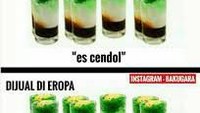 Kalau di Indonesia namanya es cendol, harganya juga murah meriah. Tapi kalau sudah sampai di Eropa maka namanya berubah jadi mixed crushed with green jelly brown sugar and coconut milk. Duh kebayang dong harganya jadi berapa? Foto: istimewa