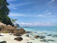 Pantai di Phi Phi Island, Thailand