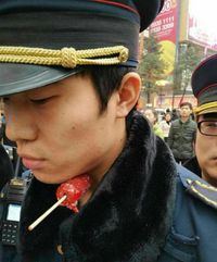 5 Kejadian Menyeramkan Soal Tusuk Sate, Ada yang Menancap di Leher dan Tewas