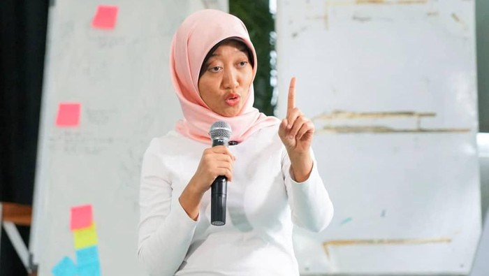 ayu kartika dewi