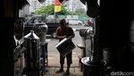 Lika-liku Bisnis Dandang di Kawasan Cawang
