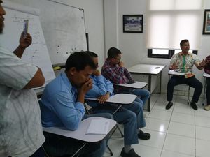 Warga di Cilegon Protes Bau Menyengat, Pabrik Kimia Setop Produksi