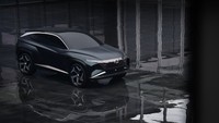 Hyundai ramah lingkungan ini memiliki dimensi panjang 4.610 mm, lebar 1.938 mm, tinggi 1.704 mm, dan wheelbase 2.804 mm. Jika dilihat dari dimensi, mobil ini dikatakan bakal pas untuk menjadi crossover, karena lebih panjang 5 inci dan lebih lebar juga. Foto: Pool (Autoevolution)