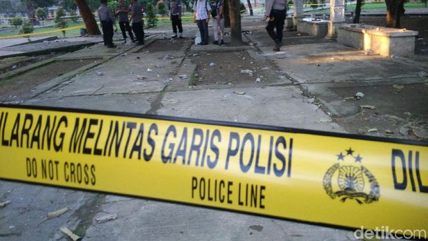 Lokasi tawuran digaris polisi.