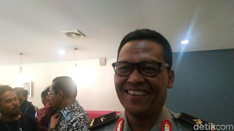 Polri Serahkan Kasus Supporter WNI Dikeroyok ke Polisi Malaysia Polri Serahkan Kasus Supporter WNI Dikeroyok ke Polisi Malaysia