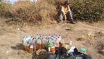 Foto: Sampah Puluhan Botol Isi Urin di Gunung Merbabu