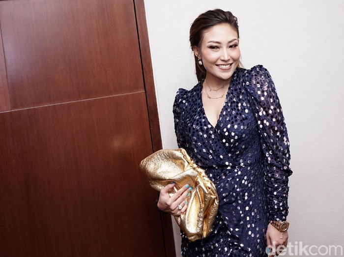 Ayu Dewi saat ditemui di kawasan Epicentrum.