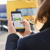 Apa artinya Ikea? Ikea ternyata merupakan akronim dari nama depan sang kreator yakni Ingvar Kamprad. Sedangkan logonya menggunakan warna dari bendera Swedia yang merupakan negara asal toko furnitur tersebut. Foto: Istimewa