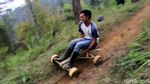 Foto: Balapan Seru Naik Kadaplak, Gokart Asli Cimahi