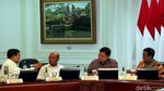 Prabowo hingga Mahfud MD Ratas Bareng Jokowi Soal Alutsista