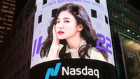 Para fans pun memberikan banyak hadiah termasuk memajang ucapan selamat di billboard. Dok. Instagram/kyo1122