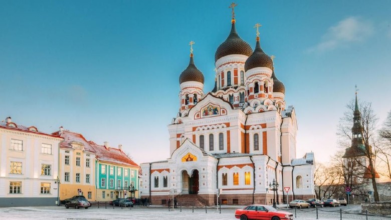 Tallinn, Estonia. Morning View Of Alexander Nevsky Cathedral. Famous Orthodox Cathedral Is Tallinns Largest And Grandest Orthodox Cupola Cathedral. Popular Landmark. UNESCO World Heritage Site