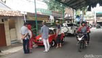 Mobil Pertama Mazda di Jalanan Jakarta