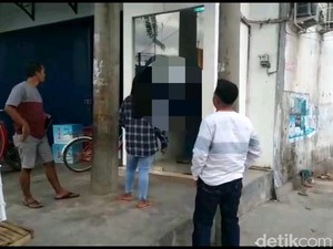 Warga Banyuwangi Merasa Jijik Ada Pria yang Onani dalam ATM