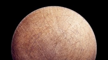 Fotografer yang membuat karya ini bernaman Christopher Jonassen. Foto: Sadanduseless 