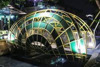 Penampakan Jembatan Kerang Hijau pada malam hari