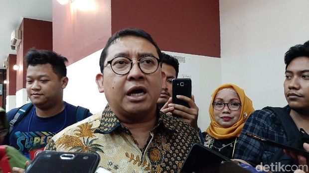 Fadli Zon yang Terus Mengusik Ahok