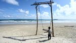 Pesona Pantai Lantik yang Cantik di Pulau Terluar Indonesia