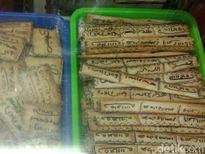 Wafak, Jimat Paling Diburu Peserta CPNS 2019