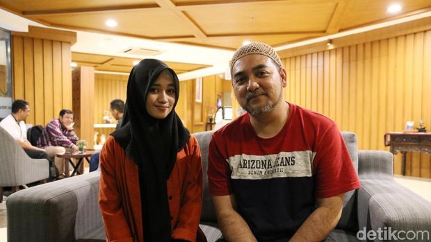 Sibuk Berat, Sekolah Veve Zulfikar Mulai Terbengkalai