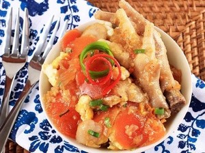 Cara Memasak Seblak Ceker Pedas yang Bikin Ketagihan