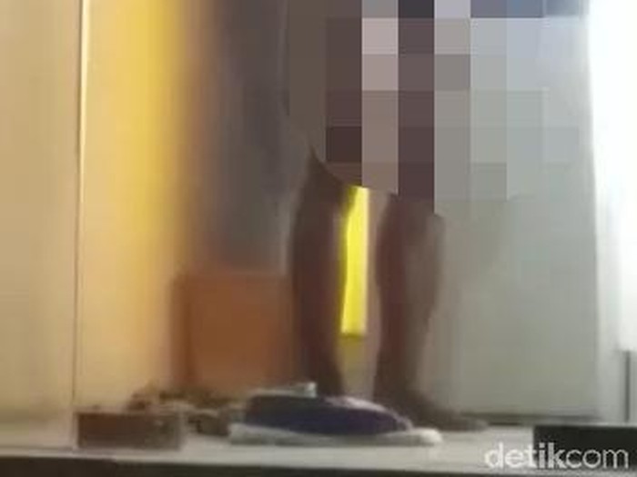 https://infojayaku16.blogspot.com/2019/12/heboh-viral-video-pria-onani-di-dalam.html https://infojayaku16.blogspot.com/2019/12/heboh-viral-video-pria-onani-di-dalam.html