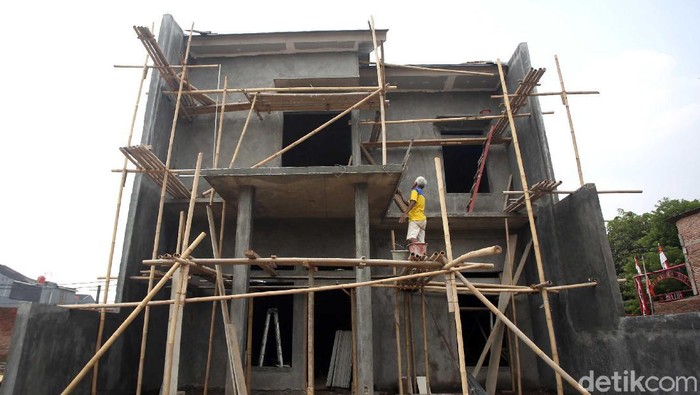Pemerintah akan menambah dana subsidi skema Fasilitas Likuiditas Pembiayaan Perumahan (FLPP). Dana yang disiapkan mencapai Rp 2 triliun untuk 30 ribu rumah.