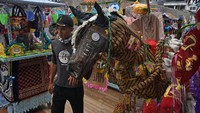 Tradisi yang berlangsung setiap Bulan Mulud tersebut telah berlangsung sejak zaman Sultan Maulana Hasanudin. 