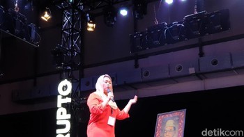 Bukan dalam bentuk fisik, melainkan sosok Presiden RI ke-4 ini hadirdengan wujud lukisan yang bisa berbicara. Dan, hal yang disampaikan Gus Dur tidak banyak. Foto: detikINET/Agus Tri Haryanto