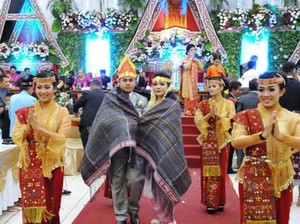 Mengenal 14 Tahap Prosesi Pernikahan Adat Batak, Penuh Filosofi