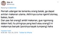 Viral! Netizen Ini Bagikan Panduan Makan di Pernikahan Adat Batak 