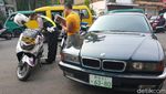 BMW Seri 7 Pakai Pelat Jepang, Ditilang Polisi Bandung