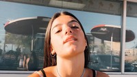 Charli baru mulai membuat akun TikTok pada musim panas 2019 lalu. Dok. Instagram/charlidamalio