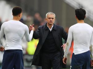 Mourinho Bahagia Pulang ke Habitat Alaminya