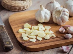 Beda Bentuk Beda Fungsi, Kenali 5 Jenis Potongan Bawang Putih