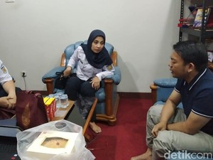 Tunanetra Terperosok di Celah Peron, Petugas KRL Dituntut Sensitif