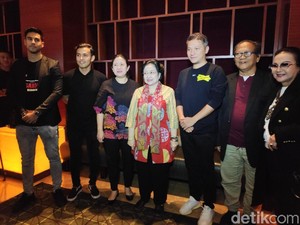 Jadi Salah Satu Kameo, Puan Nonton Nagabonar Reborn Bareng Megawati