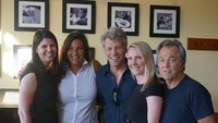 Pada 21 Januari 2019, restoran Jon Bon Jovi ini bahkan memberi makanan gratis untuk pegawai pemerintah dan anggota keluarga mereka yang terkena dampak shutdown pemerintah. Foto: Istimewa