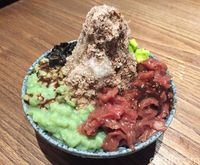 Pempek Selamat: Pempek Lenggang dan Pastel Khas Jambi di Kafe Cantik