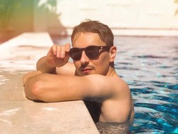 Lorenzo Liburan di Indonesia