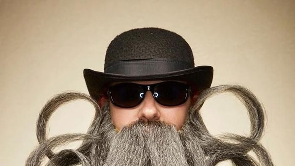 Penampakan Juara Kontes Jenggot-Kumis Bikin Tercengang, Ada Juga Wanita
