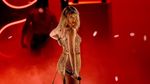 Penampilan Sedekade Taylor Swift di AMAs 2019