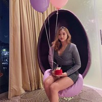 Postingan Facebook ayah Sharonia, Stanley Paruntu pun jadi viral setelah menyampaikan keluhannya tentang salah penangkapan yang menimpa putrinya. Saat kejadian, Sharonia tengah menghabiska malam di Hotel W Sentosa Singapura untuk merayakan ulang tahunnya. Foto: Instagram