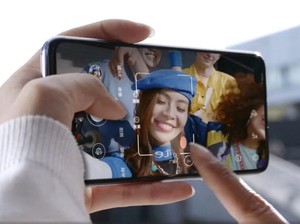 Huawei Nova 6 SE Tampil Mirip iPhone 11 Pro