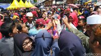 Sakralnya Tradisi Pencucian Benda Pusaka di Ciamis