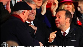Ed Woodward digambarkan berteriak pada Alex Ferguson bahwa ia akan memecat Solksjaer. Foto: istimewa